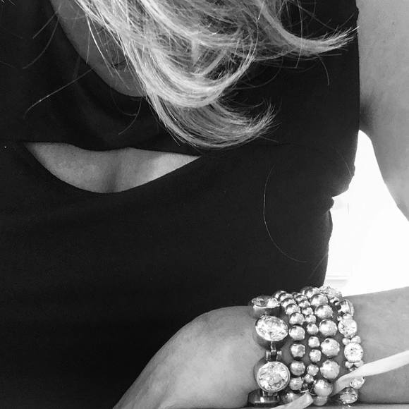 Meet your Posher, Monica - Picture 1 of 1